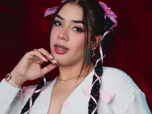 Myfreecams Free Porn Cam of Lizzie_Evans