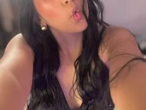 Myfreecams Nude Webcam of Lunarose_1