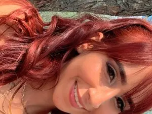 Myfreecams Adult Video Chat of Lauura_Velez