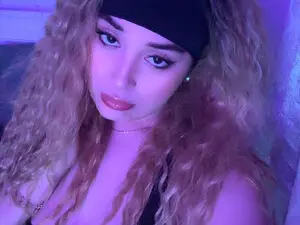 Myfreecams Sex Chat of SkyeHart