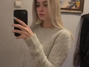 Myfreecams Sex Cam of AliraTim_