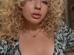 Myfreecams Watch Live Sex Cams of Khalee_sy