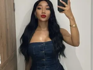 Myfreecams Live Sex of Nia_smith1