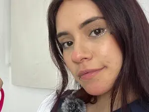 Myfreecams Nude Webcam of Naomistart