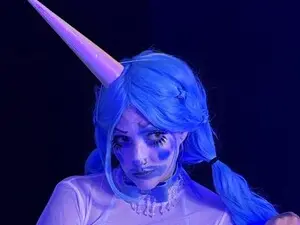 Myfreecams Nude Webcam of meowz