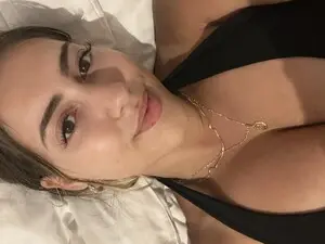 Myfreecams Free Porn Cam of Sieenna