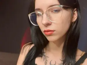 Myfreecams Live Porn of KarolinaBlack