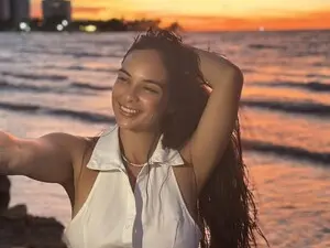 Myfreecams Watch Live Sex Cams of Gabyaridi