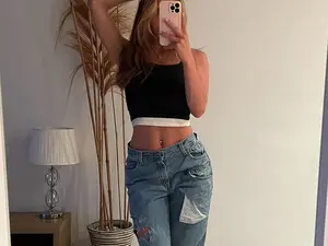 Myfreecams Watch Live Sex Cams of English_Lola