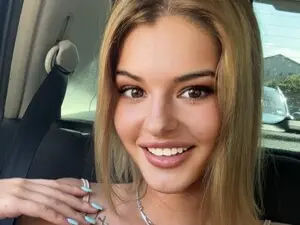 Myfreecams Watch Live Sex Cams of Kitty_Cute_