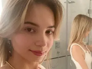 Myfreecams Sex Chat of Sunny_Honeey