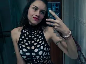 Myfreecams Live Porn of SaraSkinny