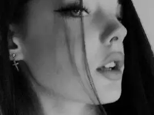 Myfreecams Free Porn Cam of BertaOwenn