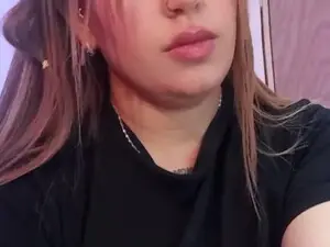 Myfreecams Private Sex Chat of Melani_cute