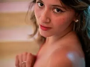 Myfreecams Free Porn Cam of julieth_love_