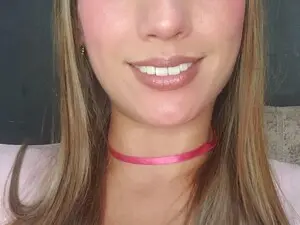 Myfreecams Free Live Porn of AndreaCaramel