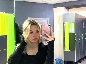 Myfreecams Sex Cam of AdeliaSol