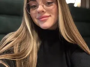 Myfreecams Adult Video Chat of LiliaT_