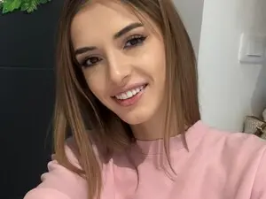 Myfreecams Watch Live Sex Cams of YannaJeen