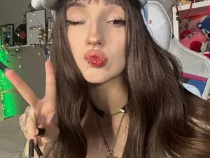 Myfreecams Nude Webcam of Its_Nokia