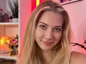 Myfreecams Best live sex cam show of EmilySwan