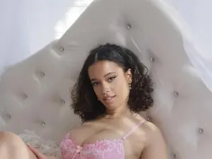 Myfreecams Best live sex cam show of CamilleeAmourr