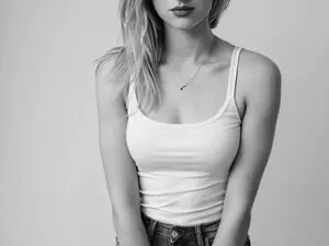 Myfreecams Best live sex cam show of Polina_Bri