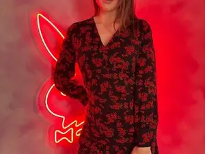 Myfreecams Live Sex Cam of Elisa_Smitt