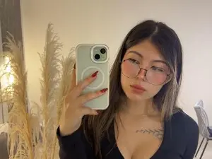 Myfreecams Adult Webcams of Riley_sierra