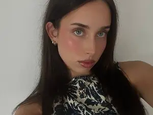 Myfreecams Live Sex Cam of AdeleSolo