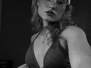 Myfreecams Sex Chat of roxyvenom