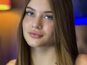 Myfreecams Sex Chat of LuisaClover