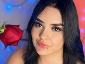 Myfreecams Watch Live Sex Cams of Martina_saenz