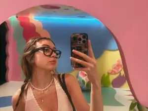 Myfreecams Sex Cam of Temptressy