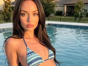Myfreecams Nude Webcam of AnaFoxx