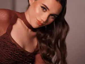 Myfreecams Free Porn Cam of sabrinarey