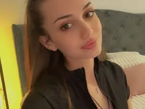 Myfreecams Free Live Porn of Glossy_