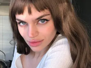 Myfreecams Live Sex Cam of Ana_bananana