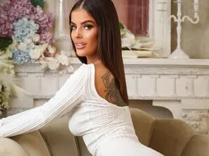 Myfreecams Adult Webcams of CasssyCain