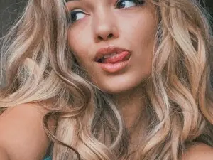 Myfreecams Live Porn of BelleM