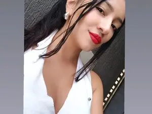 Myfreecams Free Porn Cam of ElenaPreesley