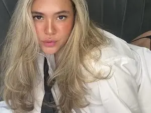 Myfreecams Sex Cam of Misslatin