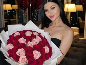 Myfreecams Adult Webcams of Ali_yv