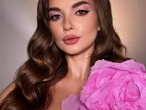 Myfreecams Live Sex Cam of Emily_sins