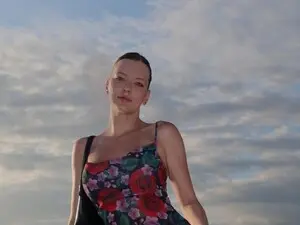 Myfreecams Sex Chat of Hit_Girl_