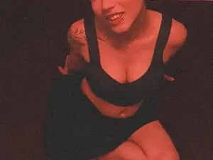 Myfreecams Watch Live Sex Cams of Laura_hills18