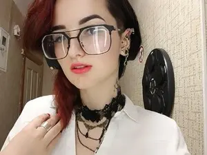 Myfreecams Sex Cam of Ooomg_Kira