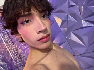 Streamate Free Porn Cam of Isaac_Nova