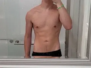 Streamate Live Porn of CumBucket19