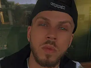 Streamate Sex Chat of JonahShaw